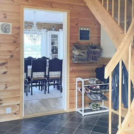 8 Person In Ferienhaus *